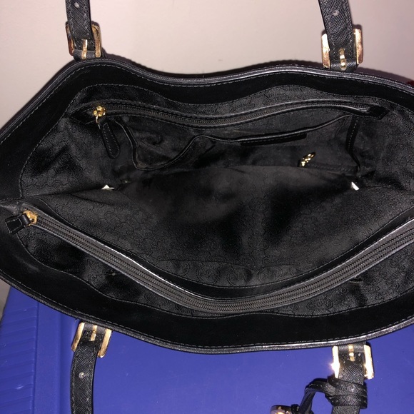 Michael Kors Tote Bag - Picture 2 of 5